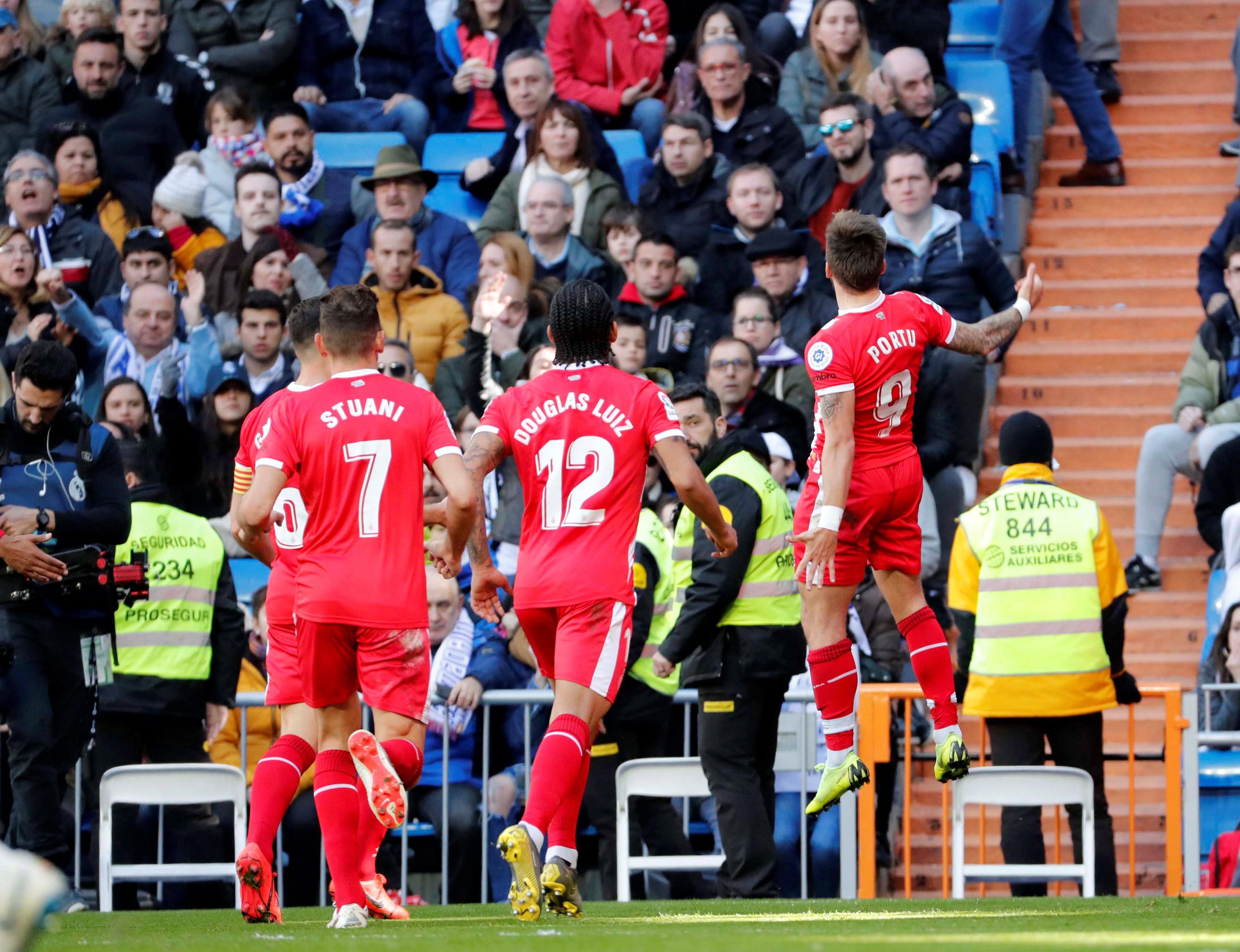 旗下的一项 旗下的一项