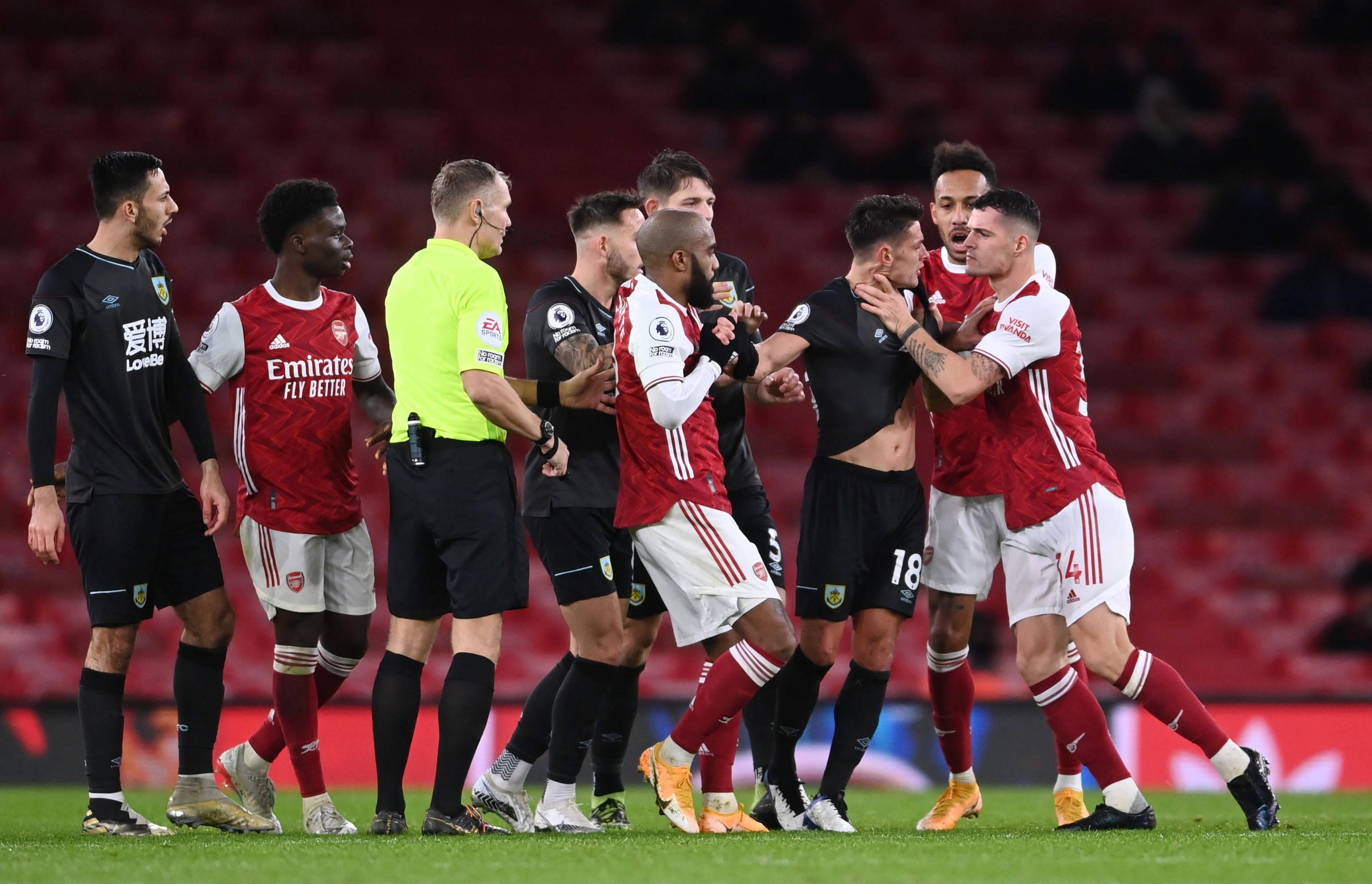 注重团队的 注重团队的